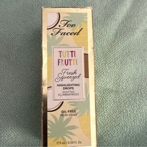 TOO FACED TUTTI FRUTTI FRESH SQUEEZED HIGHLIGHTING DROP SPARKLING PINA COLADA